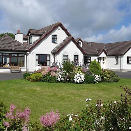 Valley View Country House Bed And Breakfast Bushmills Exteriér fotografie